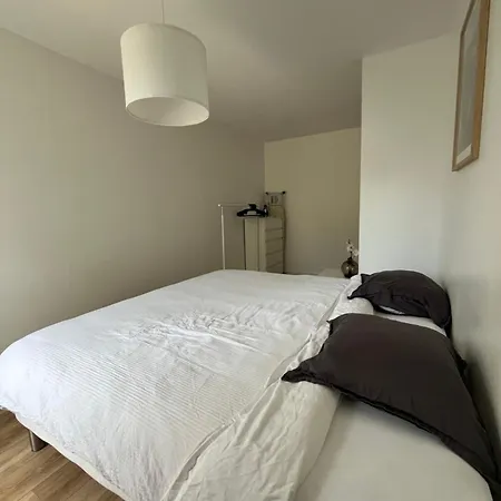 Apartamento Cosy Et Confortable Saint-Genis-Laval